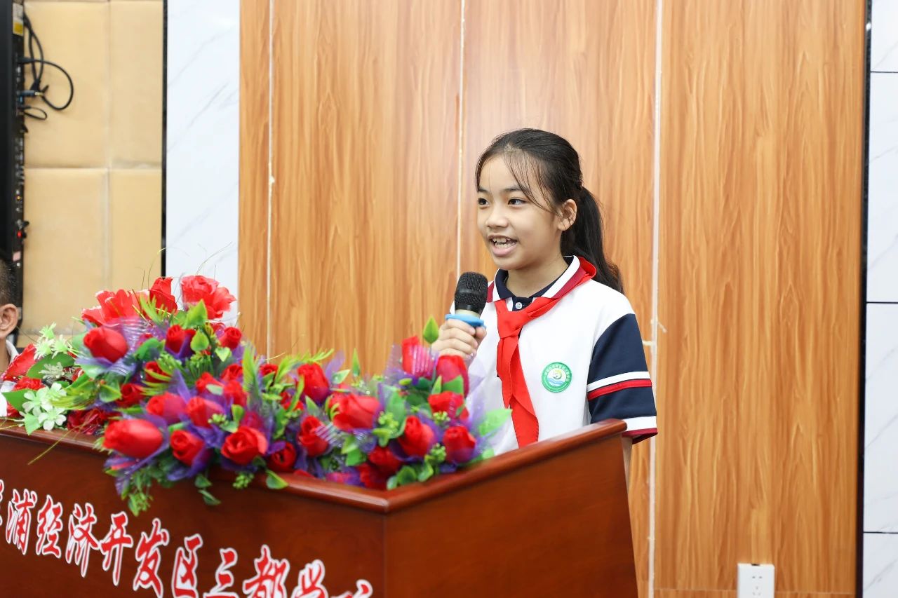 情暖校園 關愛成長 海南礦業開展六一兒童節公益捐贈活動3.jpg